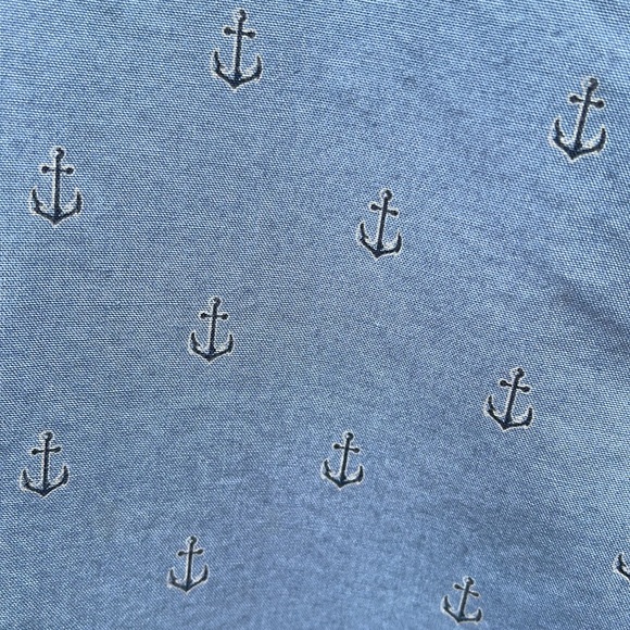 Express Shorts - Picture 3 of 10